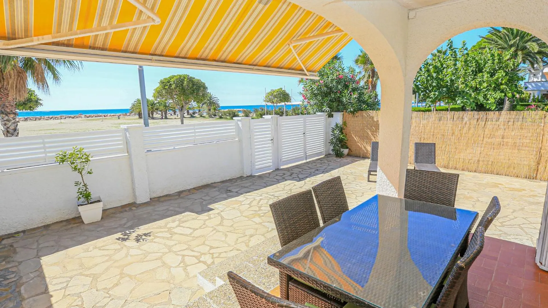 Villa Laura II - Only Families Cambrils 0*,  Spain